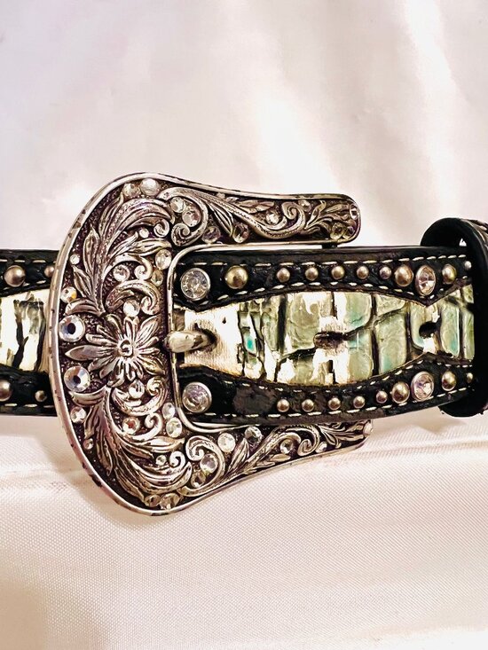 Ariat Women\'s Leather Mix Medium Women\'s Rhinestone Studded Belt-Black/Green- main image 10